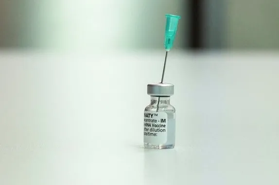 İngiliz basınından flaş BioNTech aşısı iddiası! Kimlere ne amaçla para teklif edildi? - 5
