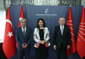 Bu kez aynı karedeler! HDP'den CHP'ye ziyaret