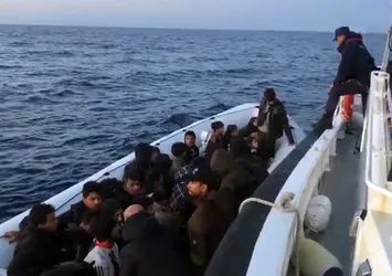 Marmaris’te 36 düzensiz göçmen kurtarıldı