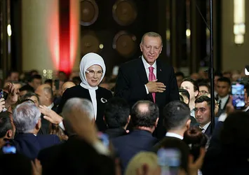 Başkan Erdoğan LGS sınavına girecek öğrencilere başarı diledi! "Türkiye Yüzyılı’nın inşasında her birinize güveniyorum"