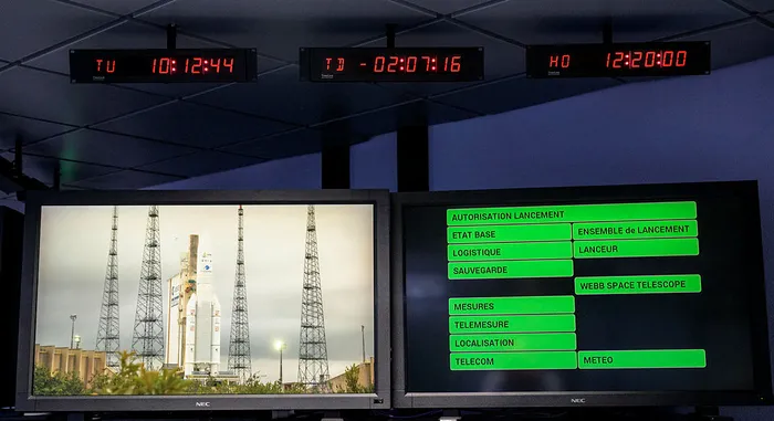 NASA dünyanın en büyük uzay teleskobu James Webb'i uzaya fırlattı - 2