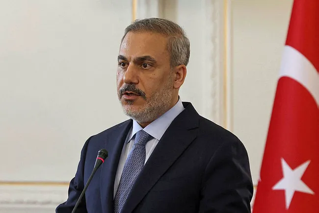 Bakan Hakan Fidan’dan ABD’ye Deyrizor çağrısı: YPG politikasına son verilmeli