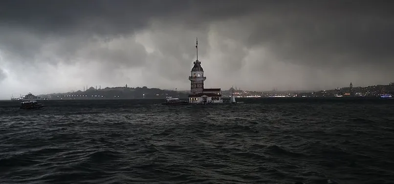 İstanbul için flaş dolu ve hortum uyarısı!