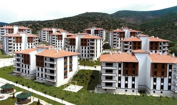 1683568801153.jpg Depremin vurduğu 11 ilde devlet yaraları sarıyor! Tüm imkanlarla vatandaşa destek! Depremzedelere 650 bin konut - 1