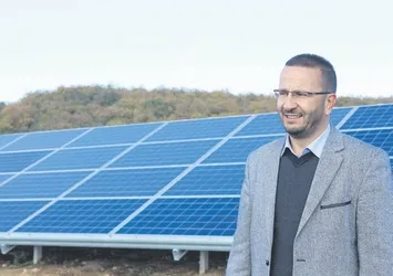 Güneş tarlası kurdu
