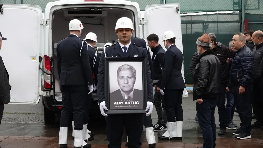 trabzonsporun-eski-baskani-atay-aktug-son-yolculuguna-ugurlandi-1776609450224.jpg Fotoğraf (DHA)