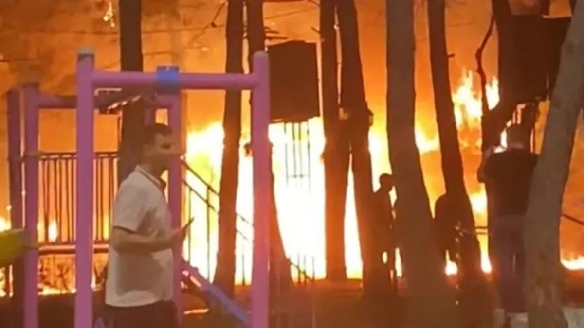 Ümraniye'de ormanlık alandaki çardakta çıkan yangın söndürüldü