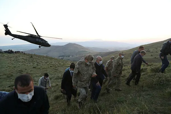 Son dakika: Artos Dağı’na çarparak kırıma uğrayan keşif uçağının kara kutusu bulundu