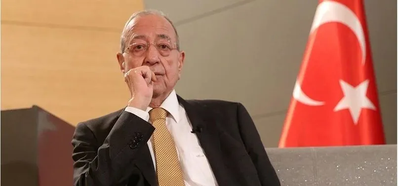 Vesayet odaklarına ve milli irade düşmanlarına karşı hep dik durdu! İşte Mehmet Barlas'ın o dönemlere ışık tutan yazıları