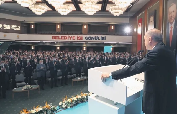 1653278308667.jpeg AK Parti’nin kamp mesaisi başlıyor! 2023 seçim hazırlıkları masaya yatırılacak - 6