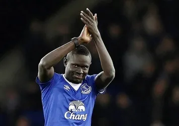 Niasse, Almanya kampına alınmadı