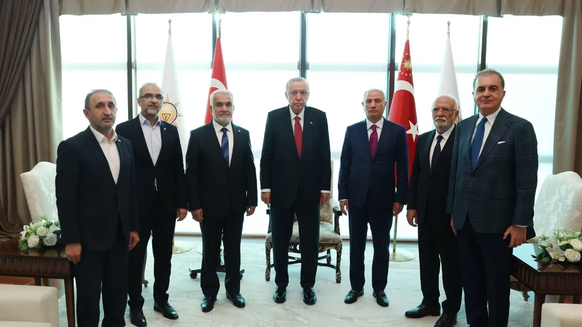 Başkan Erdoğan HÜDA PAR lideri Yapıcıoğlu'nu kabul etti