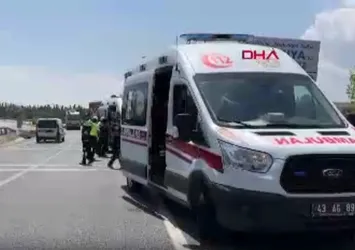Kanala düşen otomobil takla attı: 7 yaralı