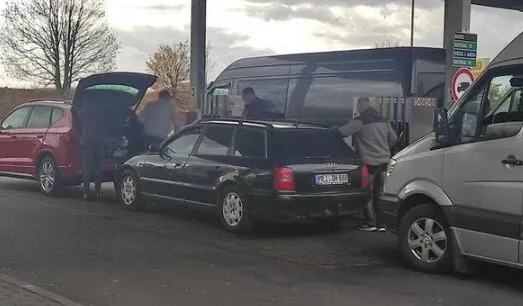 Avrupa'da ekonomik kriz büyüyor! Milyonlar tetikte - 5