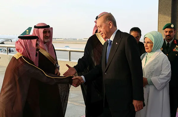 Başkan Erdoğan, Suudi Arabistan Veliaht Prensi Selman ile görüştü | 5 yeni anlaşma imzalandı