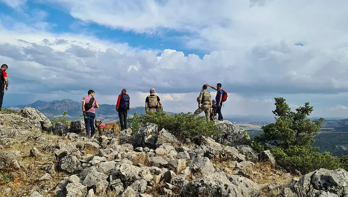 'Bir gün kaybolacağım kimse beni bulamayacak' diyen kadın ağaca asılı halde bulundu - 2
