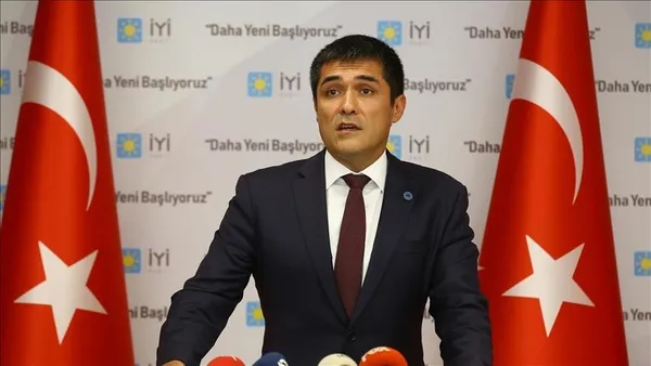 iyi-partili-bugra-kavuncudan-chpye-yerel-secim-resti-parti-tabani-bedeli-ne-olursa-olsun-hur-ve-bagimsiz-yol-y-1690965231444.jpg İYİ Partili Buğra Kavuncu'dan CHP'ye yerel seçim resti: Parti tabanı bedeli ne olursa olsun hür ve bağımsız yol yürüyelim diyorlar - 7