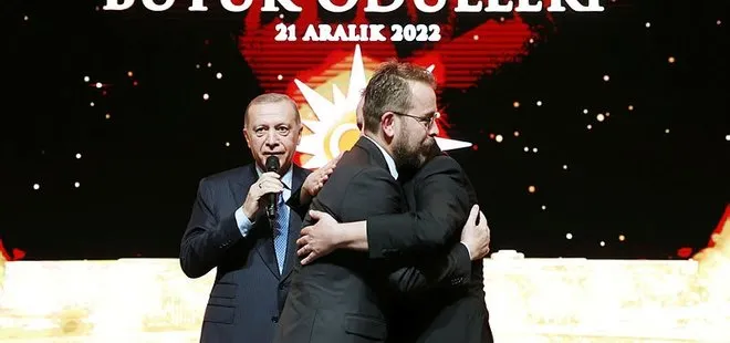Başkan Erdoğan Ömür ve Yunus Emre Akkor kardeşleri barıştırdı