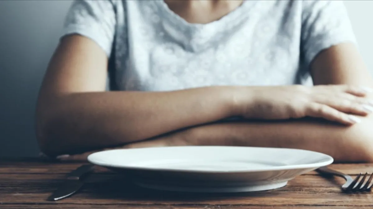 Sosyal medya baskısı anoreksiya nervozayı tetikliyor