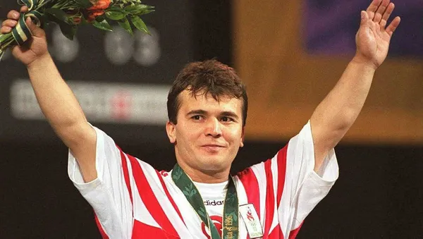 Türkiye Halter Federasyonu’ndan Naim Süleymanoğlu mesajı