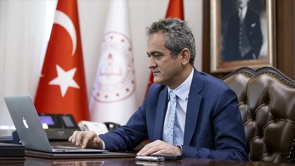 Milli Eğitim Bakanı Mahmut Özer'den 15 bin öğretmen ataması açıklaması! Öğretmenler yarıyıl tatili mesajı - 1