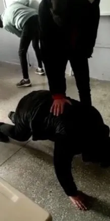 meb-harekete-gecti-zonguldak-ve-izmitteki-siddet-olaylarina-sorusturma-baslatti-1672322016735.jpg MEB harekete geçti! Zonguldak ve İzmit'teki şiddet olaylarına soruşturma başlattı - 3