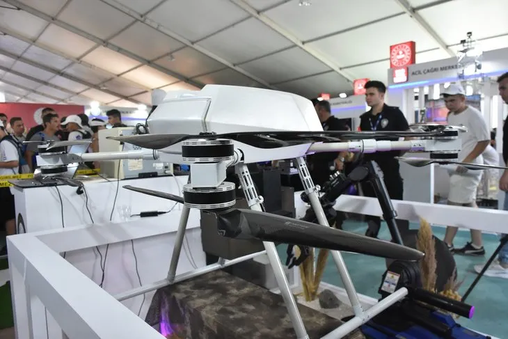 Dünyanın ilk lazer silahlı dronu! Eren’in namını duymayan kalmadı