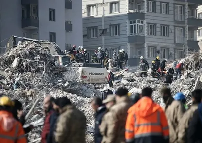 Türkiye'nin deprem gerçeği: Uzmanlar tek tek uyardı! İşte İstanbul ve İzmir için korkutan senaryolar