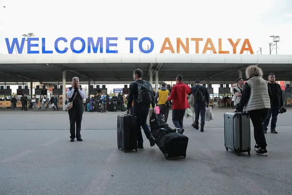 1670307376839.jpg 10 ayda 45 milyonu geçti! Turzimde 'altın sonbahar' - 4
