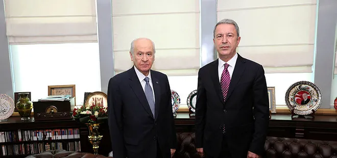 Bakan Akar’dan Bahçeli’ye ziyaret