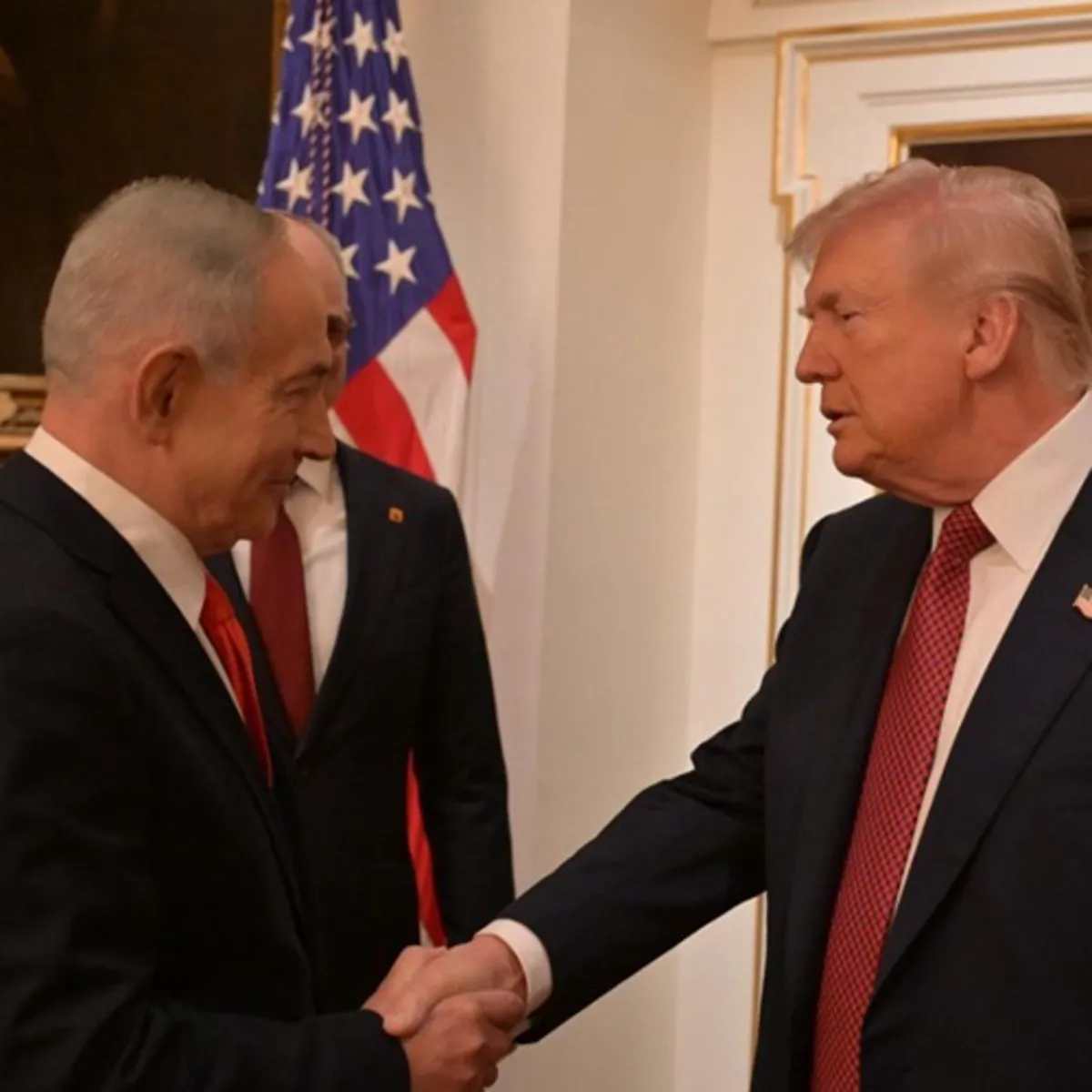 Trump Netanyahu ile neden görüntü vermedi?