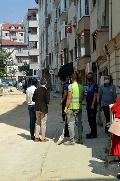Bolu’da doğalgaz patladı vatandaşlar evlerine giremediler - 3