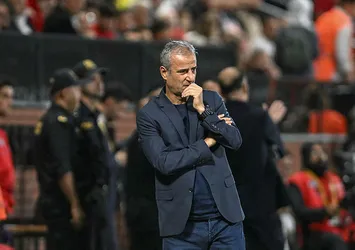 Derbi öncesi Fenerbahçe'de korkutan tablo! Sağlam stoper kalmadı! Sakatlar kervanı