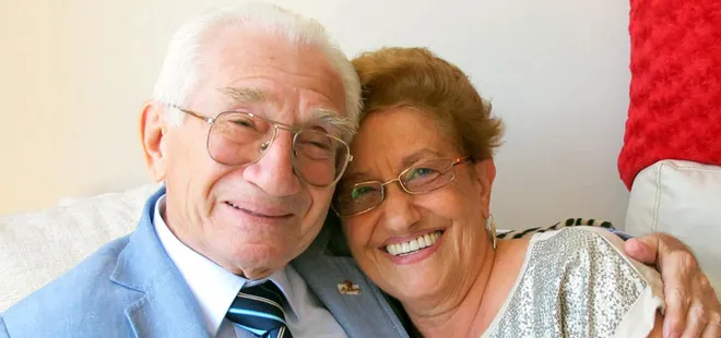 Ünlü bestekar hastaneye kaldırıldı!