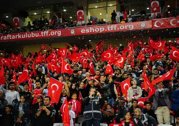 Taraftarlar A Milli Takımı tribünden destekleyecek