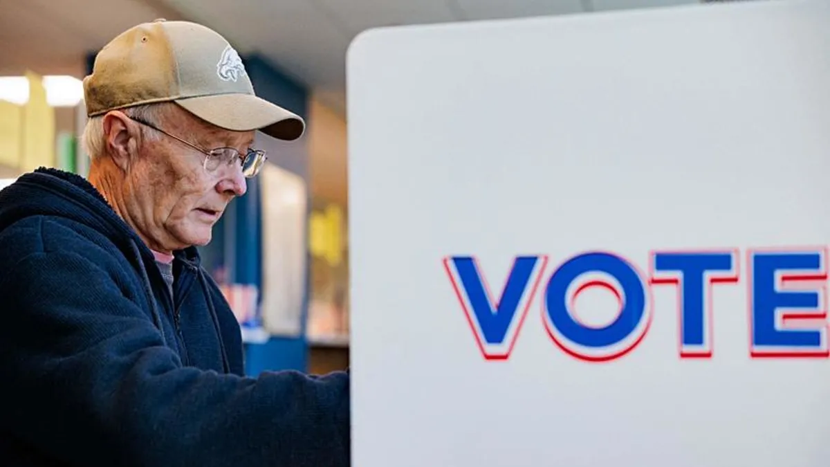 ABD'de kritik an! Başkanlık seçimi için ilk oy verme işlemi Georgia'da başladı