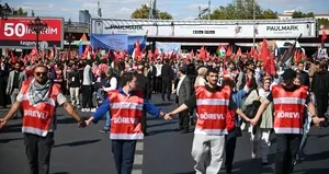 Ankara’da on binler Gazze için sokaklarda