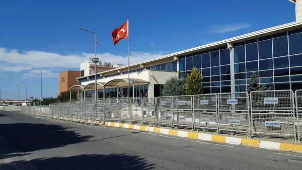 Adnan Oktar davası sil baştan! Suç örgütü lideri mahkemede neler söyledi?