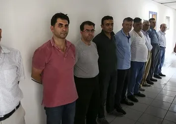 Yurt genelinde 70 general ve amiral gözaltına alındı