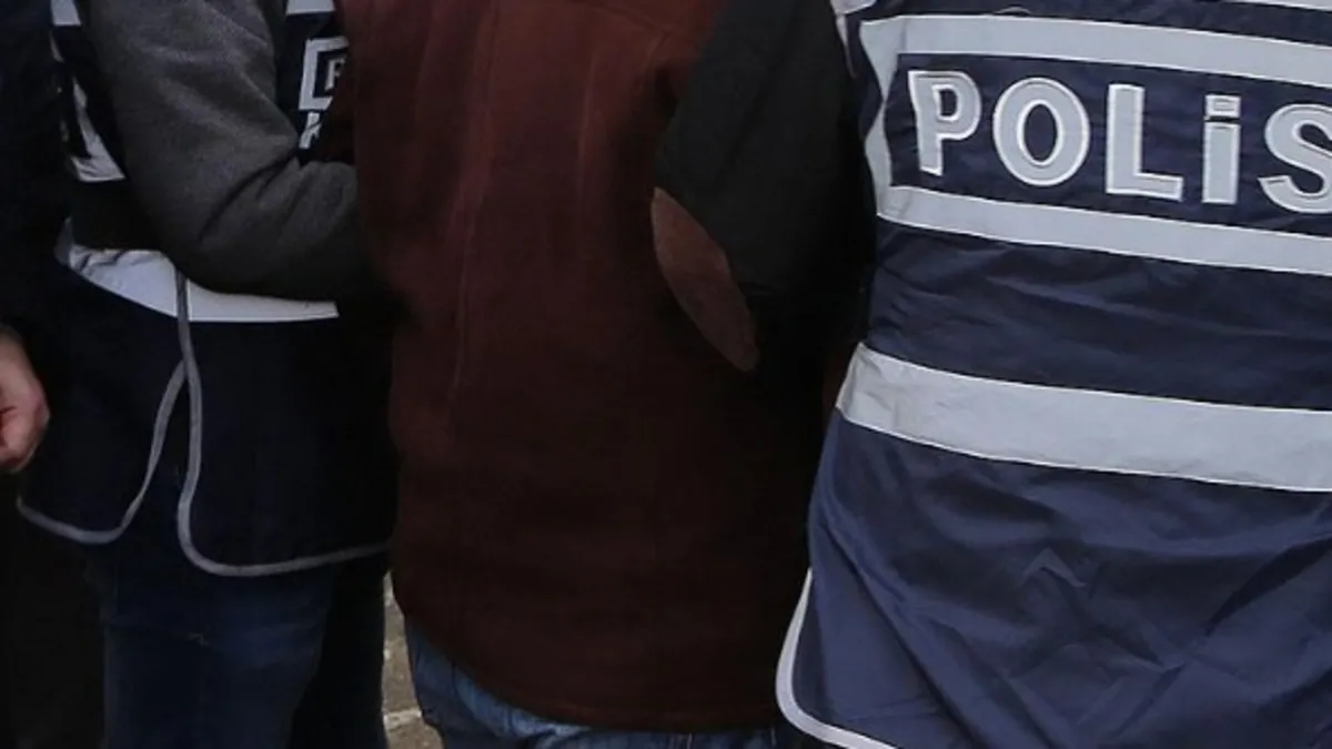 İçişleri duyurdu! Kırmızı bültenle aranan 32 isim dahil 72 suçlu Türkiye'ye getirildi