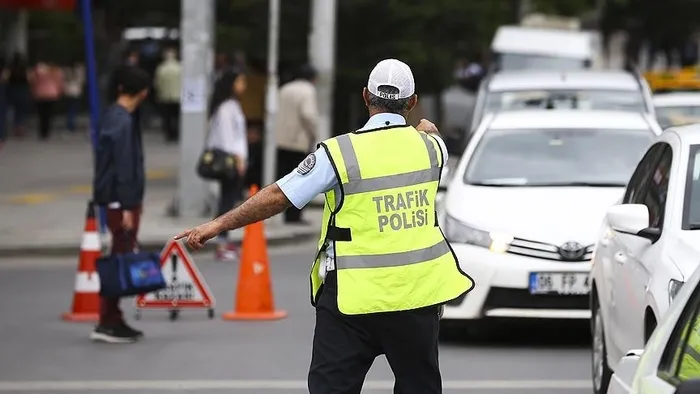bir-haftada-2-milyon-araca-denetim-450-bin-surucuye-ceza-1724563427926.jpg Bir haftada 2 milyon araca denetim! 450 bin sürücüye ceza... - 1
