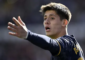 Arda Güler Madrid'in ezeli rakibine transfer oluyor! Başkanlar resmen görüştü