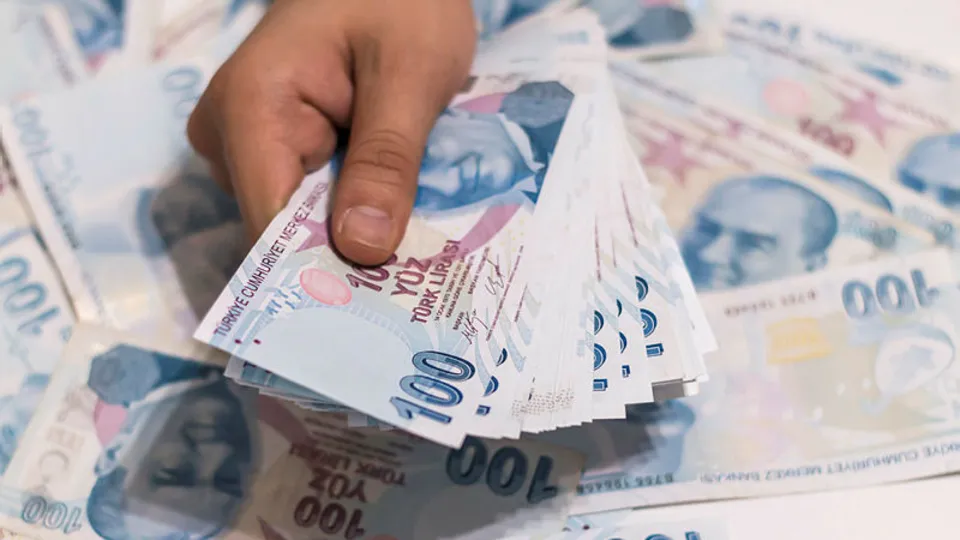 Son 3 güne girildi! Kredi çekip emekli olabilirsiniz! İşte geri ödeme tablosu