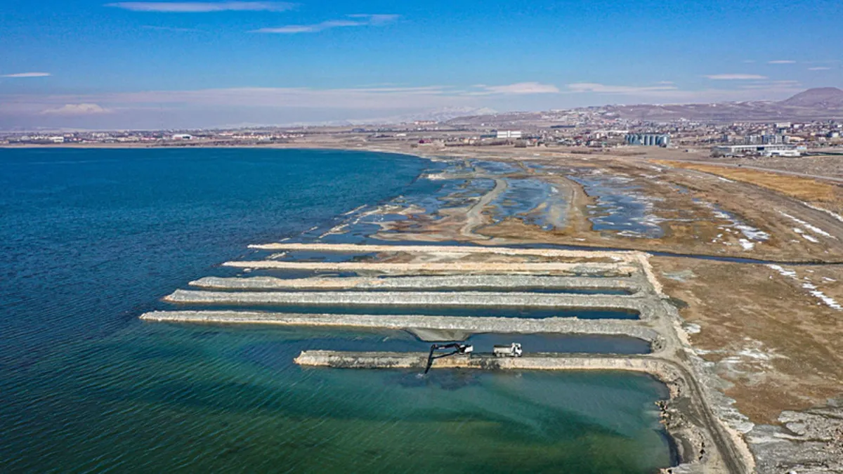 Van Gölü Havzası'nda 45 yılın yağış rekoru