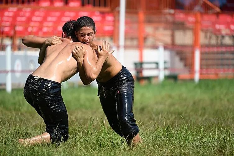 LUCHA LIBRE EN VIVO TRT Sports | ¿En qué canal se transmite la 664.ª edición de la histórica Kırkpınar Oil Wrestling? ¿Cuánto cuesta el premio al mejor luchador de 2025?