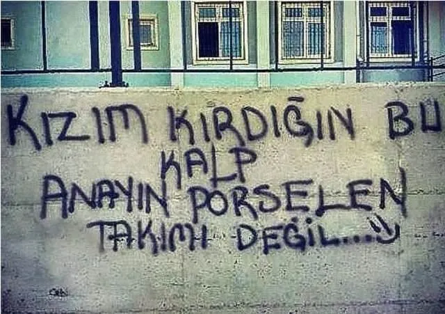 Türk işi duvar yazıları