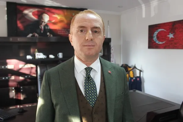 gaziantepte-saskina-ceviren-olay-koyden-merkeze-gitmek-icin-hasta-numarasi-yapip-ambulans-cagirdilar-1639390459142.jpg Gaziantep’te şaşkına çeviren olay! Köyden merkeze gitmek için hasta numarası yapıp ambulans çağırdılar - 5