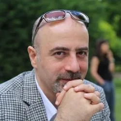 Yazılım mühendisliği bölüm başkanına sahtecilik ve dolandırıcılık davası! Tefeci dayısıyla hareket etti