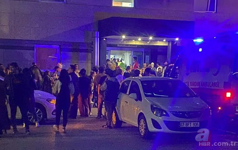 SON DAKİKA | Ünlü sanatçı Kibariye Mersin'de sahneden düşerek hastanelik oldu! Şarkıcıdan ilk açıklama geldi 9