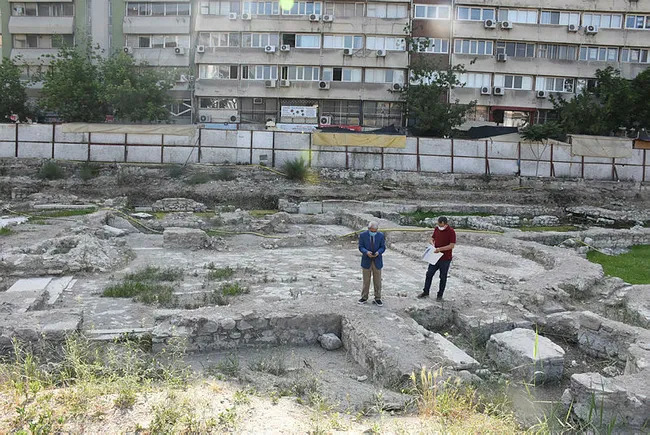 İzmir'deki tarihi Roma hamamı ziyarete açılacak - 4